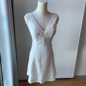 Lilly Pulitzer Brynn Dress - Iridescent Water Jacquard Resort White - Size 00